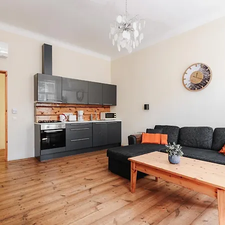 Airhome - Owl's Nest 2 דירה *