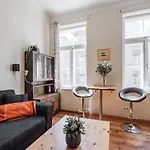 Апартаменти Airhome - Owl's Nest 2