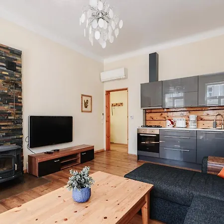 Airhome - Owl's Nest 2 Lägenhet